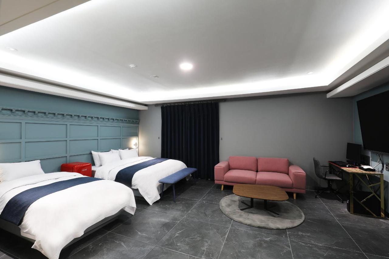 El Tower Hotel Gunsan Eksteriør bilde